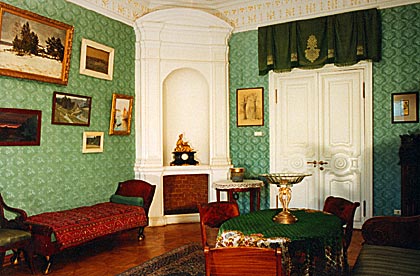 Зеленая гостиная в доме-музее Ф. Шаляпина