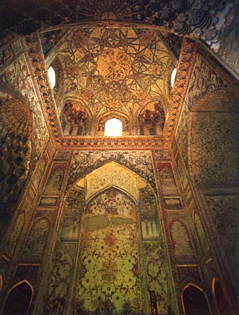 Vinter mosque of the Abdulaziz Khan madrasah :: Interior of the winter mosque of the Abdulaziz Khan madrasah (1651-52). Bukhara.