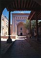 The courtyard of the Pahlavan Mahmoud ensemble