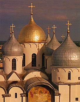 The Cathedral of St. Sophia :: Novgorod, view over the domes from the west