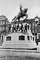 Памятник генералу Скобелеву М.Д. на Скобелевской (Тверской) площади в Москве