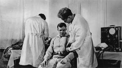 Gagarin pases medical test. :: 