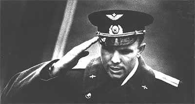 Y.A.Gagarin raports to Nikita Hrushev in Moskow (airport Vnukovo). The 14-th of April, 1961.