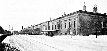 Главное здание Императорского фарфорового завода в 1904 году