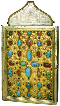 Reliquary of the Robe of the Virgin from the Kremlin. Closed view :: 